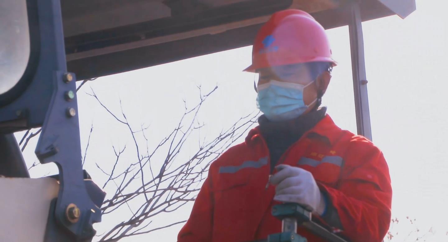 【新时代工业工人风范】市BBIN宝盈集团集团金牌职工——王凯