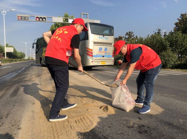 党员自愿活动 (4).JPG